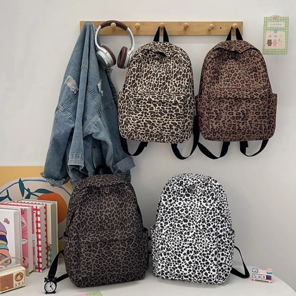 Vintage Leopard Print Backpack for Women, Lightweight College High School Schoolbag, Large‑Capacity Laptop Travel Daypack, Casual Female Bookbag