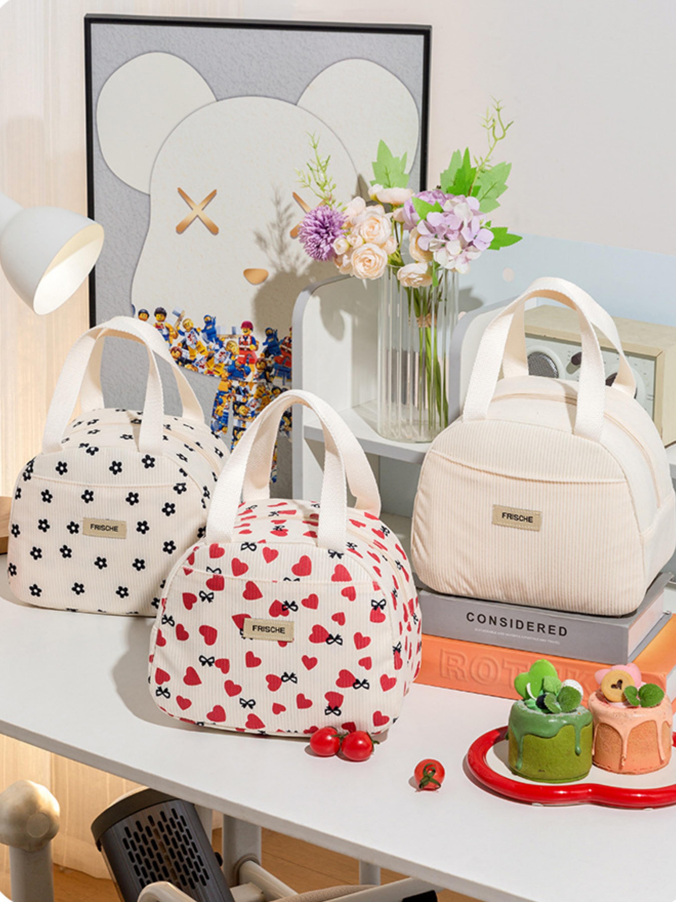 Strawberry Floral Large Capacity Insulated Lunch Box Bag, Heat-Resistant Wide Mouth Bento, Ideal for Picnics, Easy Carry, Spacious, Compatible with Containers