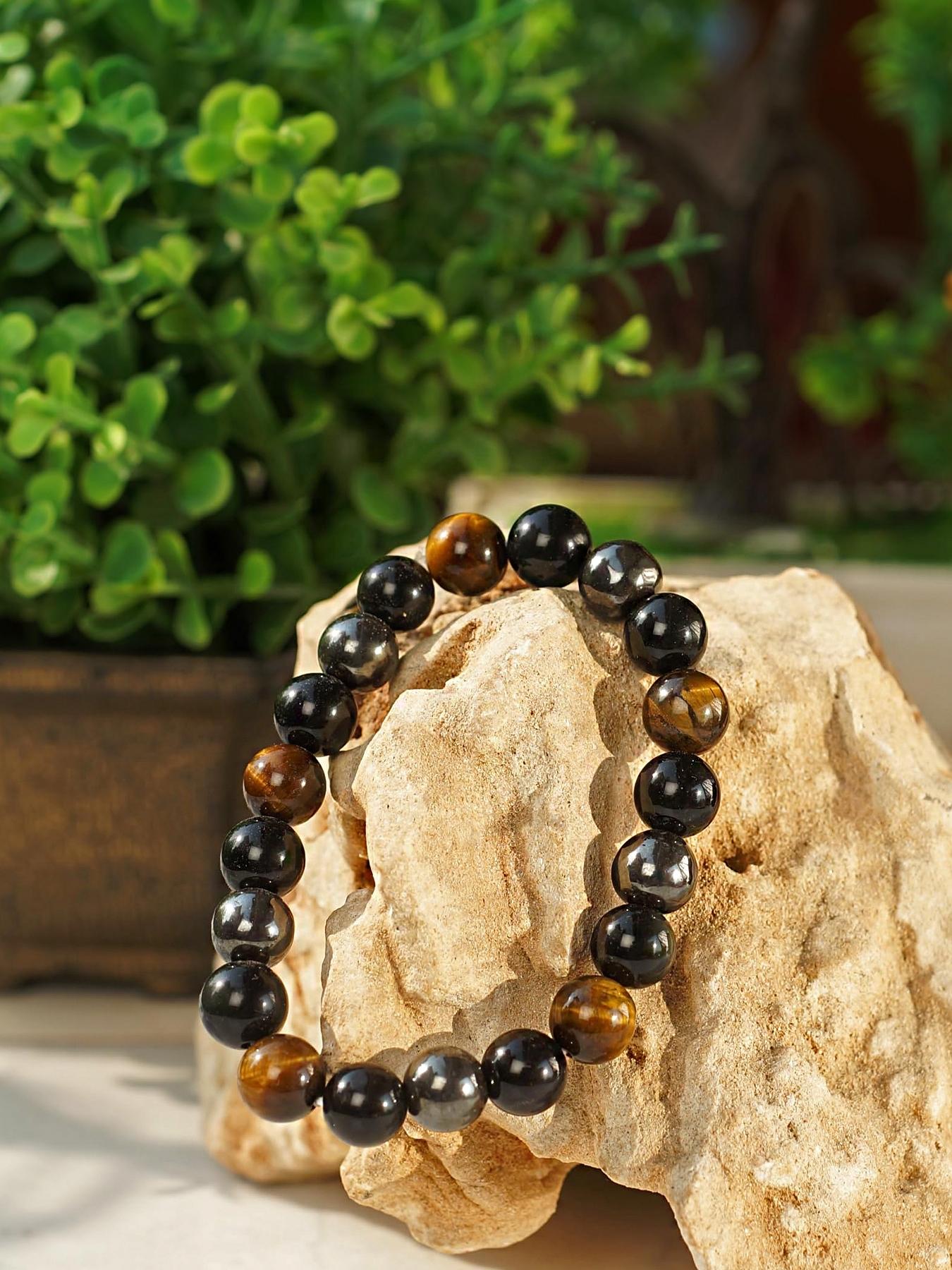 Triple Protection Bracelet, Unisex Gemstone Healing Crystal Bracelet, Fashionable Jewelry for Women & Men, Ideal Gift for Friends Triple Protection Bracelet, Unisex Gemstone Healing Crystal Bracelet, Fashionable Jewelry for Women & Men, Ideal Gift for Friends