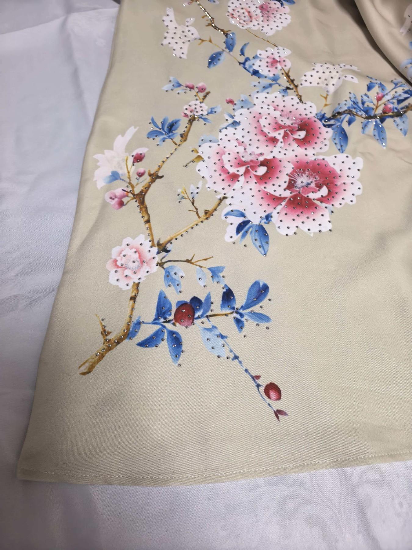 Cross - border Muslim Middle Eastern women's printed long dresses, foreign trade dresses, evening gowns with sequins