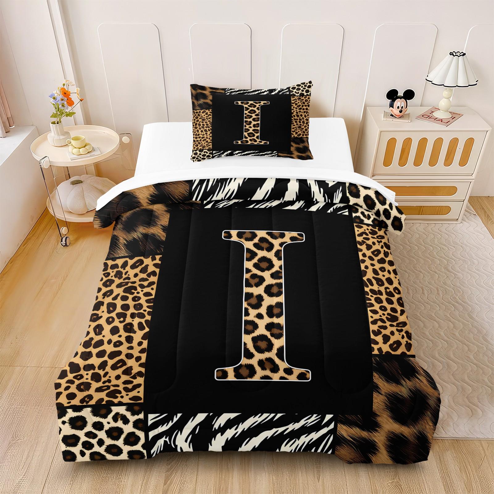Wild Patchwork First Letter Print Comforter Set & 1-2 Pillowcases No Core, Leopard Print Letters A-Z, Zebra, Hair Texture Collage Pattern, Soft Warm Bedding, Wild Sexy Bedroom Decor, Ideal Gift Choice