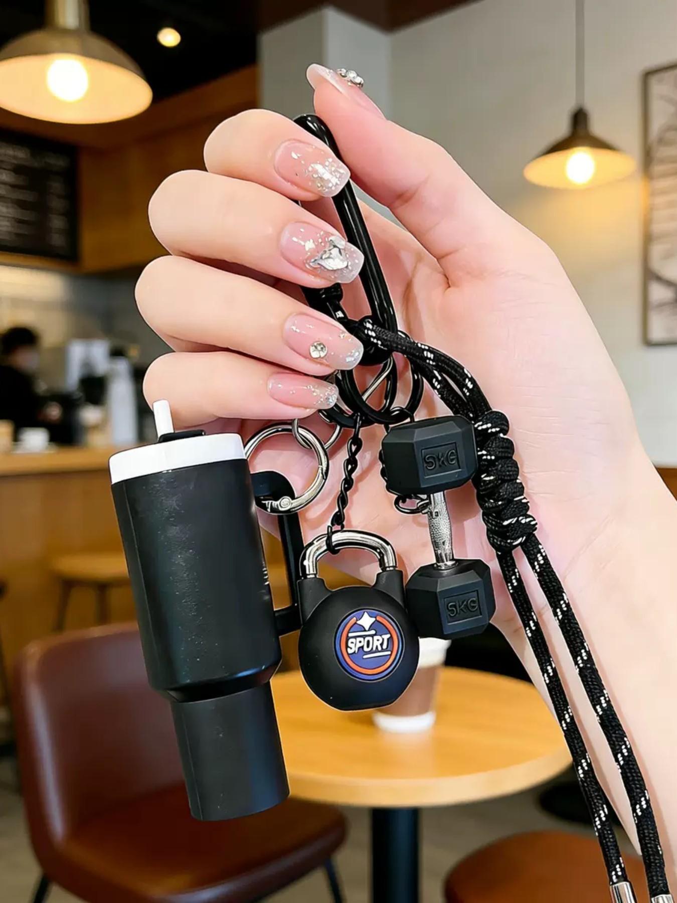 Creative Design Sports Water Bottle Series, Fitness Accessories, Fashion Keychain, Dumbbell Plate Weight Charm, Backpack Pendant, Perfect Gift for Men and Women