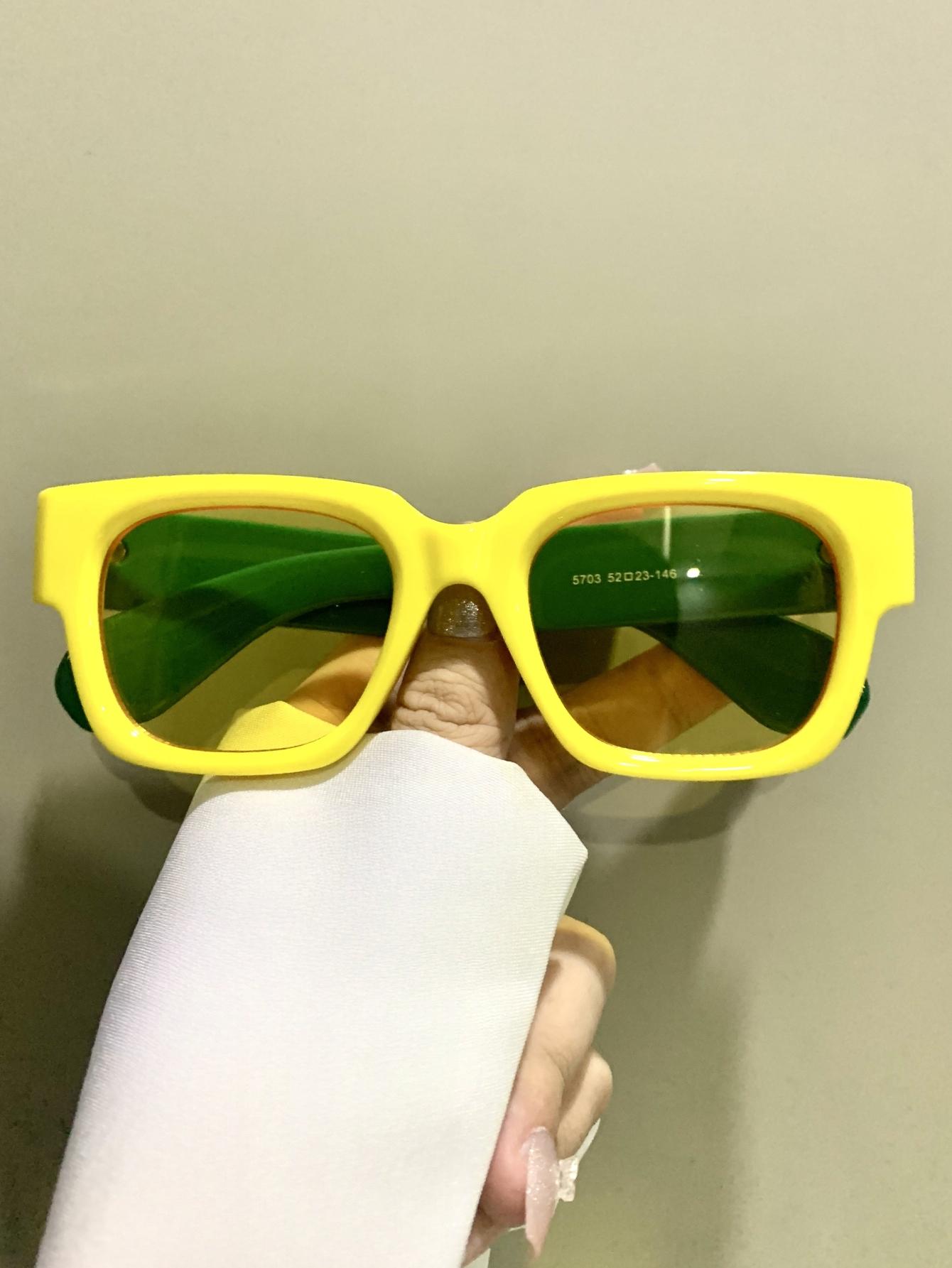 Small Square Glasses, Simple and Casual Fashion Eyewear, Thick-Frame Eyeglasses for Men and Women, Perfect for Daily Wear, Square Chunky Frame, Square Frames Glasses