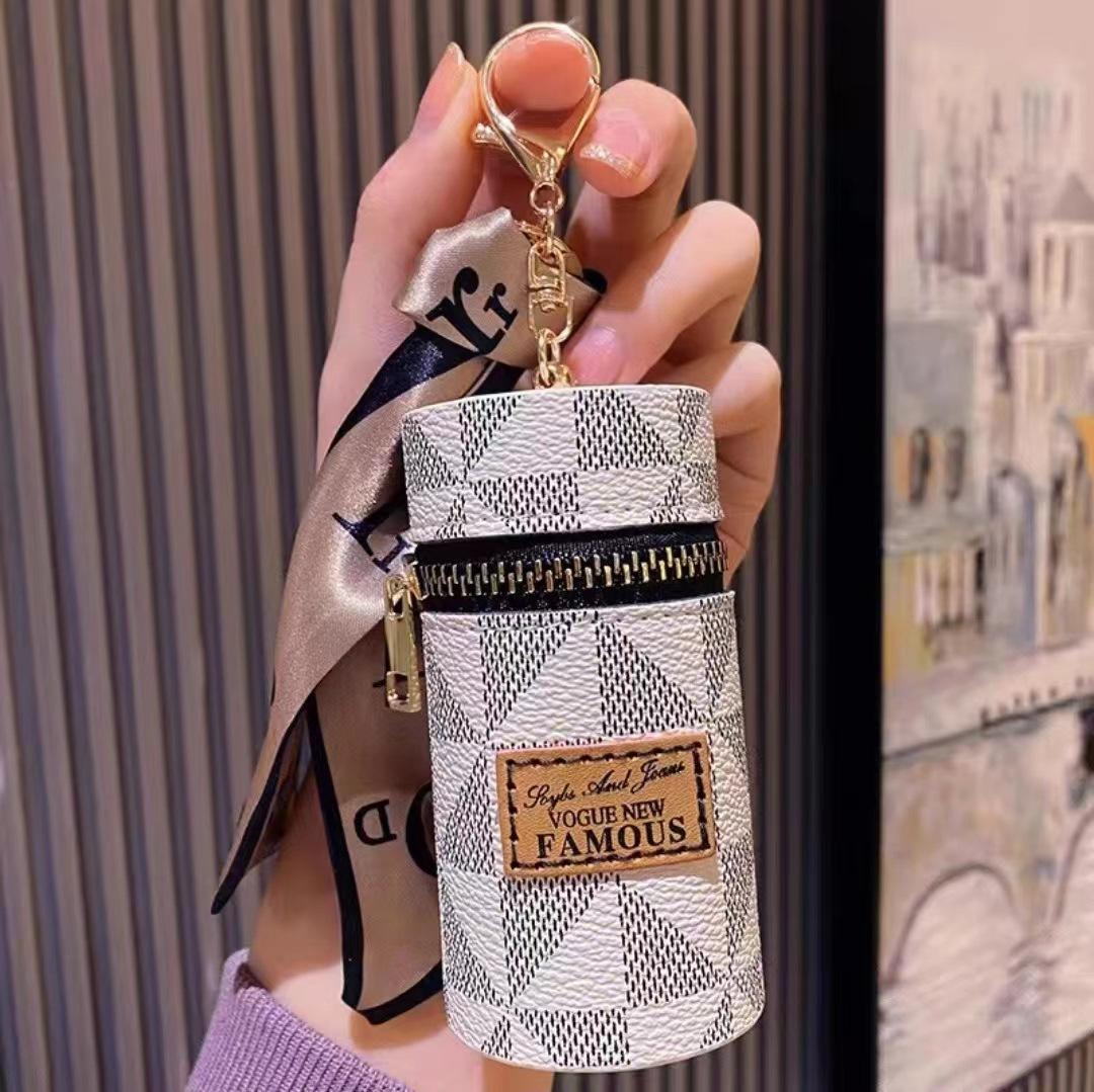 New Leather Luxury Jewelry Bucket Lipstick Bag Keychain Exquisite Personality Storage Bag Pendant Accessories Key Ring Gift