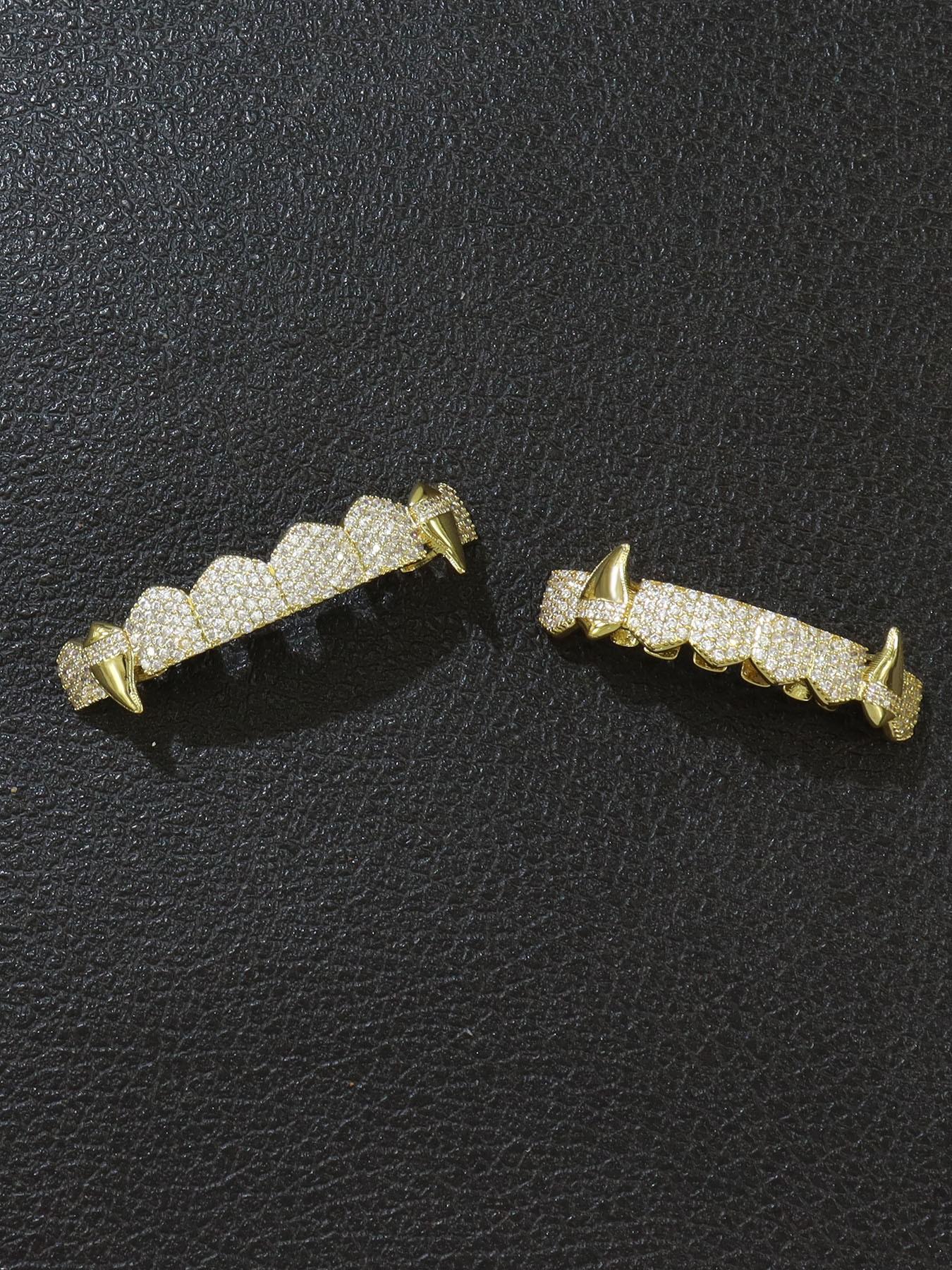 Hip-Hop Fashion Sharp Tooth Tiger Tooth Copper Micro-Set Zircon Decorative Shiny Stage Props, Nightclub Party Jewelry, Halloween Gift