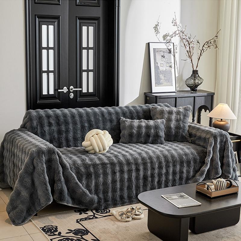 Faux Fur Couch Cover, Soft Warm Plush Sofa Cover, Non-Slip Sectional Slipcover, Washable Furniture Protector for Kids & Pets, L-Shaped Design, Furniture Covers