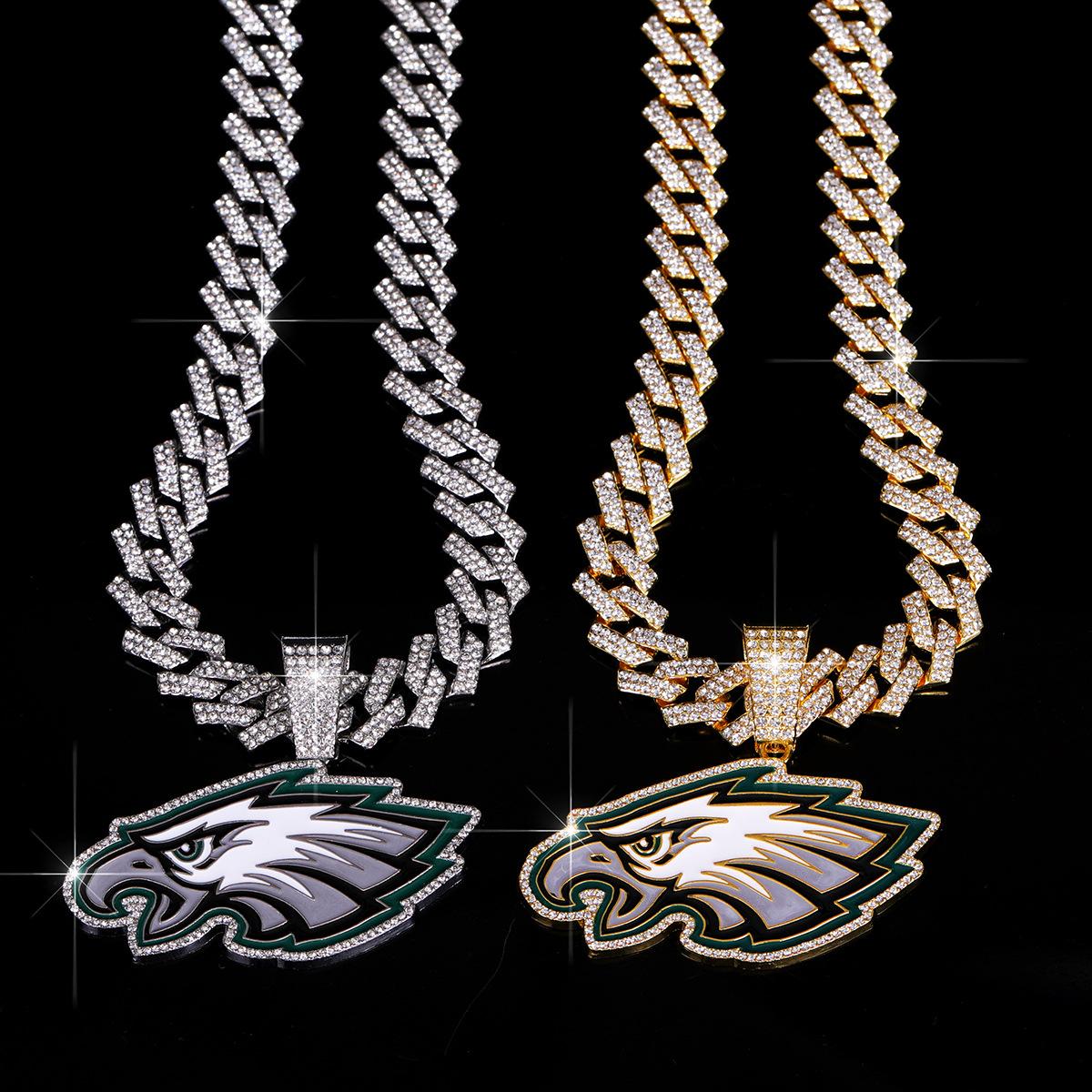 Alloy pendant, fashionable and unique Philadelphia Eagles football team necklace, unisex street hip-hop style