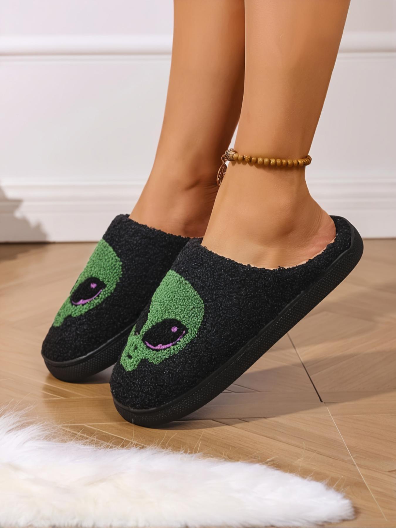 Halloween Comfortable Couple Slippers, Alien Eye Embroidery, Cartoon Pattern, Warm Home Slip-Ons for Women, Casual Textile Design