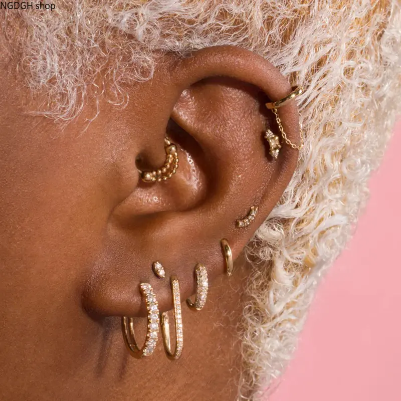 Gold & Crystal Mixed Earring Stack Set, Sparkly Huggie Hoops and Cuffs, Trendy Ear Cartilage Jewelry with Dainty Chain, Chic Y2K Piercing Accessory, Perfect for Daily Stacking, Party Look & Non-Pierced Ears Gift.