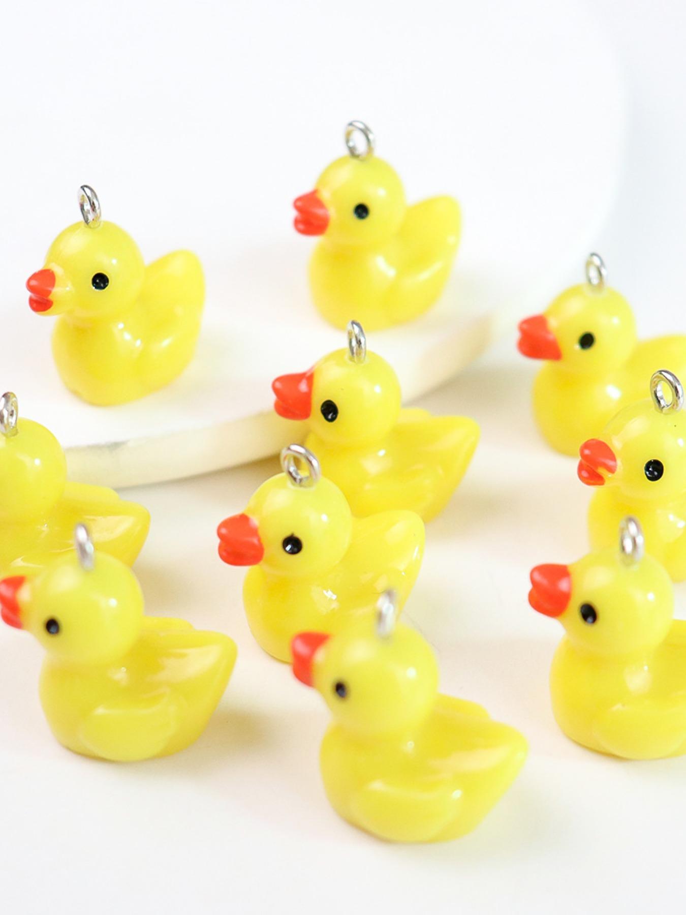 Resin Duck Pendant Charms DIY Jewelry Making Kit, Pack of 5 Resin Accessories for Earrings Keychains Phone Straps