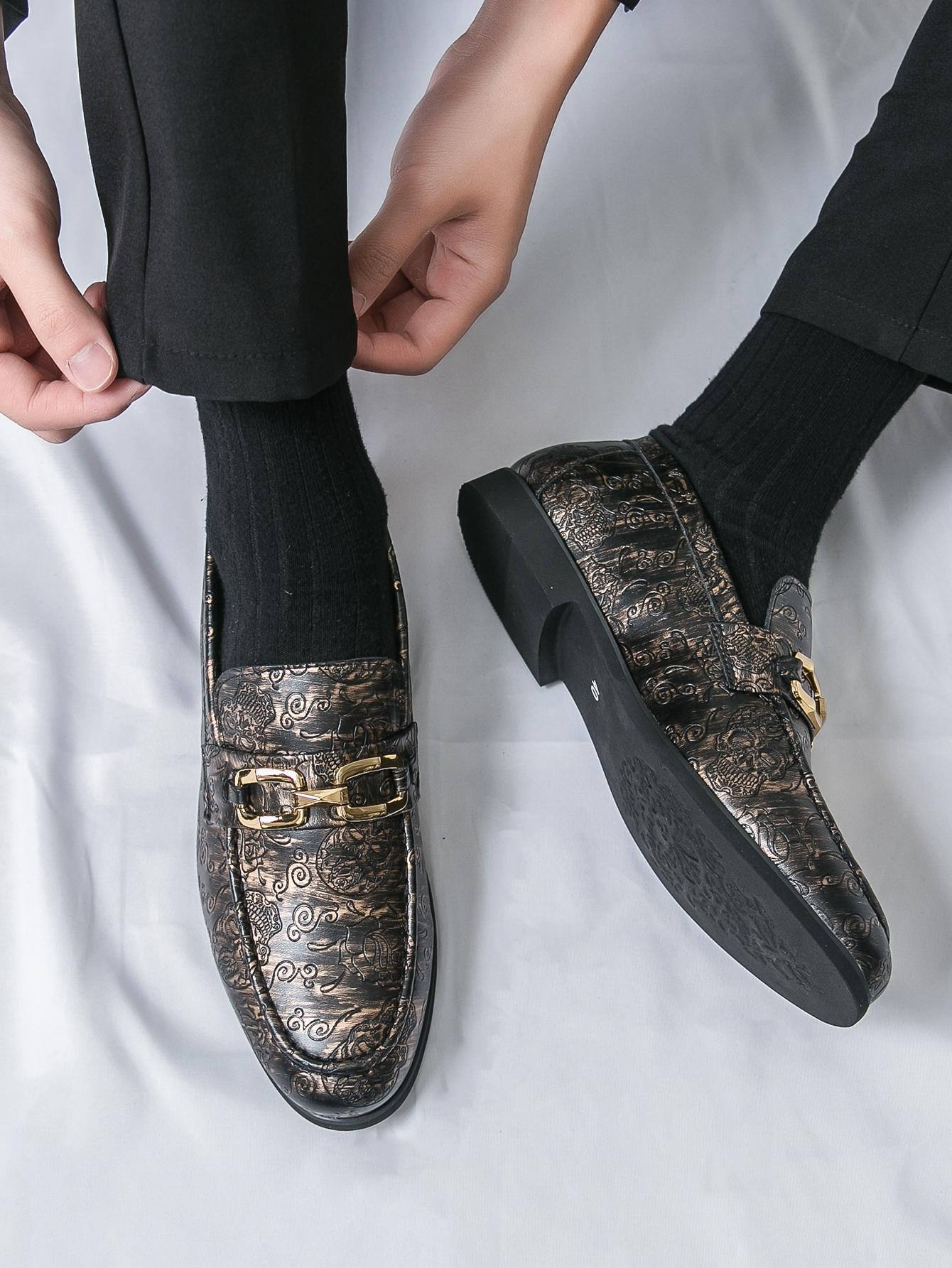 Multi-Occasion Black Gold Embossed Skull Rose Metal Buckle Men PU Leather Footwear Slip On Flat Heel Loafers, Anti-Slip Low Flat Shoes For Performance Commute Dating Party