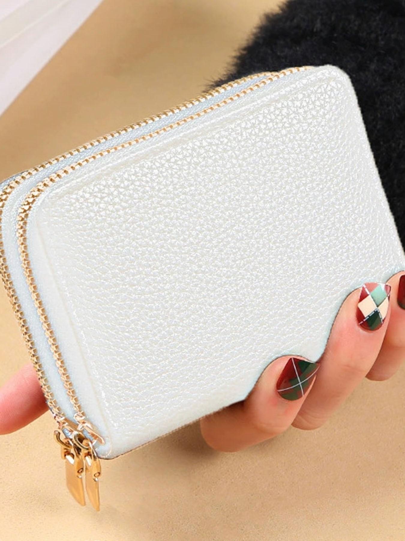 Women's Black Quilted Short Wallet, Slim Bi-Fold Card Holder, Zippered Coin Pocket, Simple Wallet