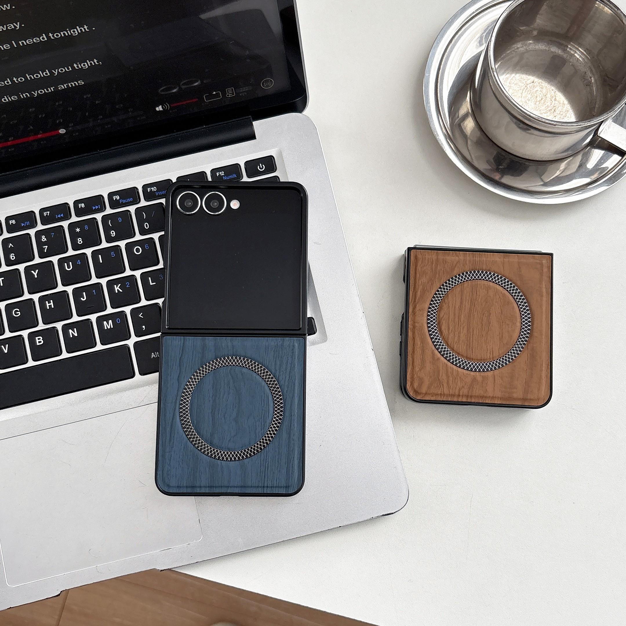 Samsung Galaxy Z Flip7/flip6/flip5 Case, Wood Grain Magnetic Wireless Charging, Unique Design Phone Cover for Men and Women