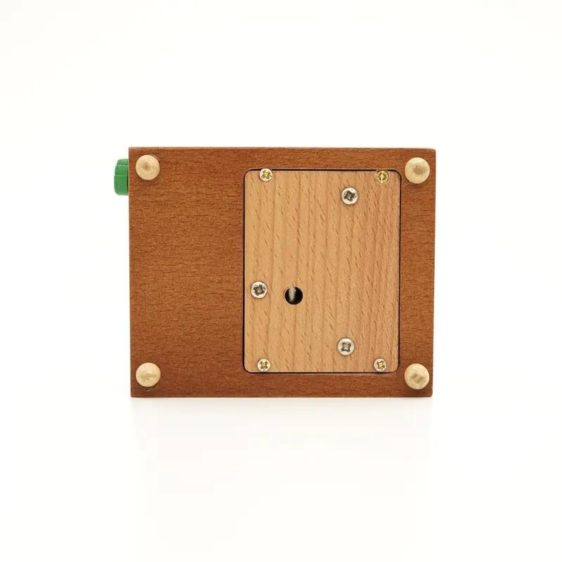 Wooden Panda Calendar Music Box, Desktop Bedroom Ornaments, Unique Decorative Gift, Perfect for Home & Office Decoration