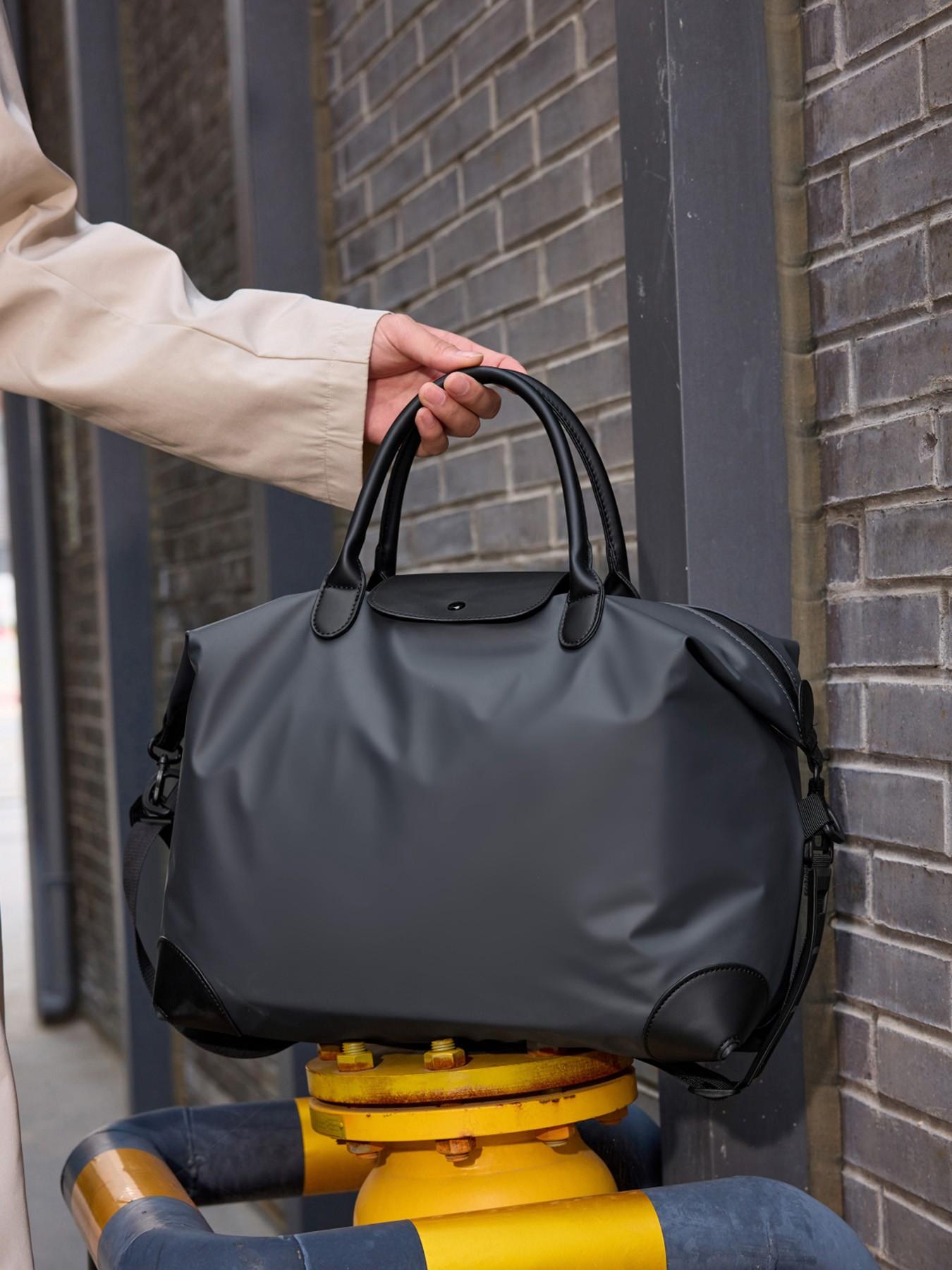 Men's travel tote bag, solid color handbag, zipper closure, fashionable and versatile, casual and simple, suitable for college students, school, business trips, travel, fitness, large capacity men's travel bag, Shoulder Totes