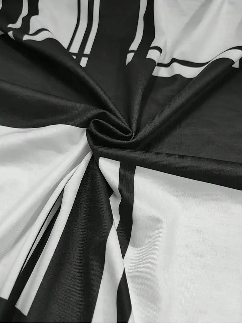 【Plus Size】 Short Sleeve Tee & Skinny Shorts Two-Piece Set, Casual Round Neck T-shirt & Shorts, Women's Outfits for Summer