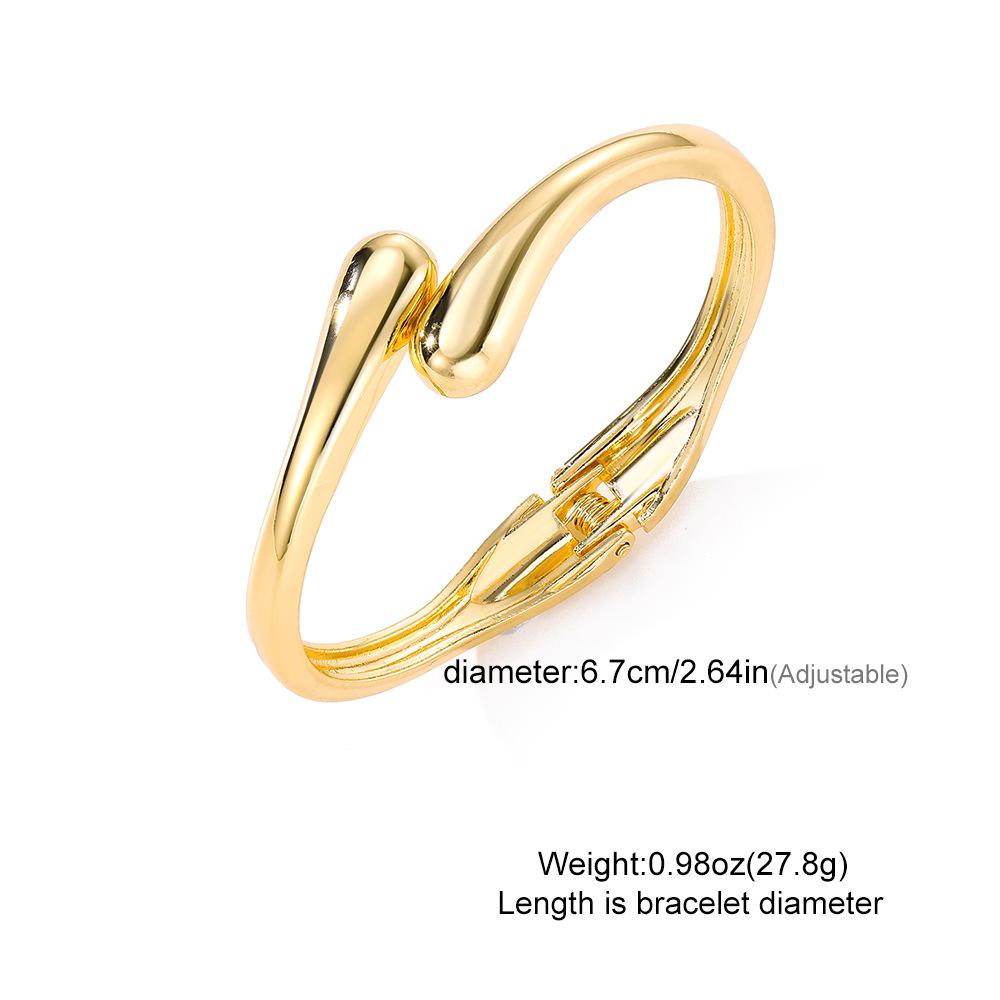 Women's Minimalist Chunky Gold-Silver Cuff Bangle Set, Trendy Wide Smooth Dome Sports Wristbands, Aesthetic Liquid Tear Drop Open Layering Punk Metal Jewelry Gift for Daily Use, Bangles