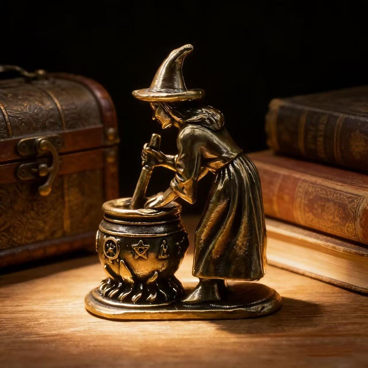 Vintage Brass Witch Grinding Pot Statue Figurine, Pentagram Magic Miniature Craft, Desktop Decoration, Collectible Wizardry Ornament, Creative Desk Tea Pet Gift