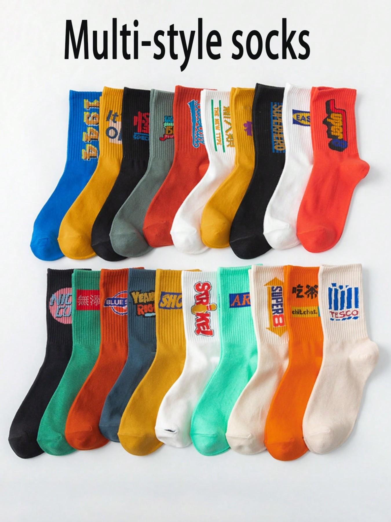 Random 10 Pairs of Trendy Street Fashion Crew Socks, Unisex Versatile Mid-Calf Socks, Casual Style for Men and Women