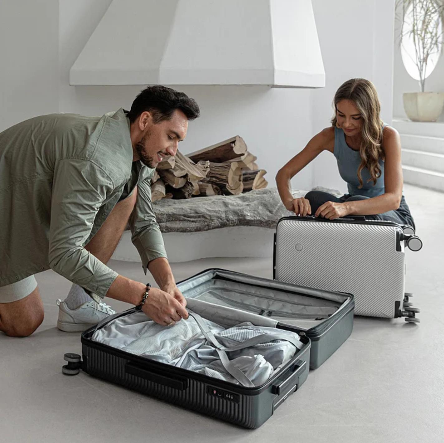 Zitahli TrekMate Pro 24 Inches TSA Lock with Spinner Wheels Expandable High-Capacity Hard Shell Travel Luggage Zitahli TrekMate Pro 24 Inches TSA Lock with Spinner Wheels Expandable High-Capacity Hard Shell Travel Luggage