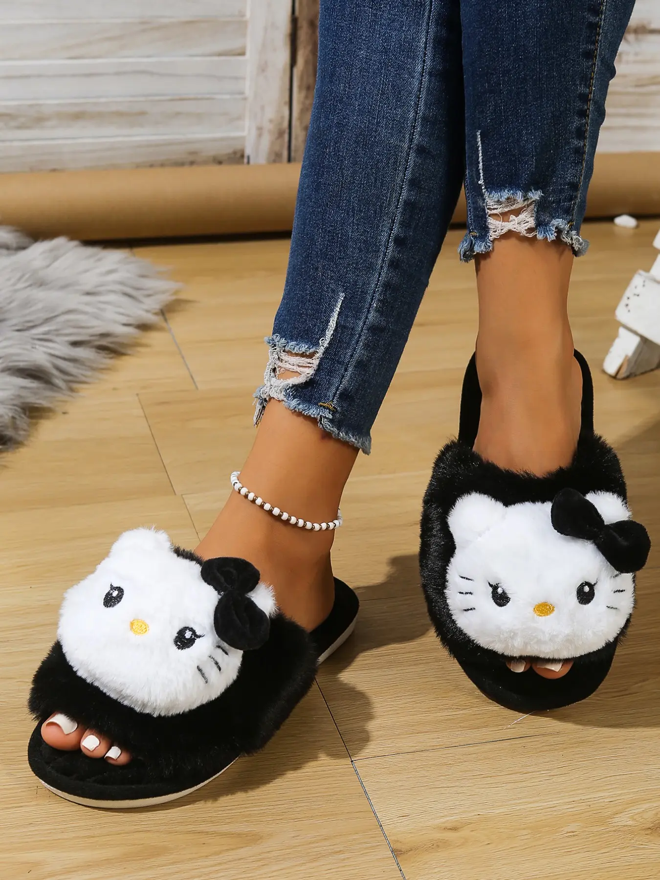 Women's New Faux Fur Slippers, Casual Fall Winter Footwear, Soft Plush Cat Design, Slip-On Comfort, Home Essentials