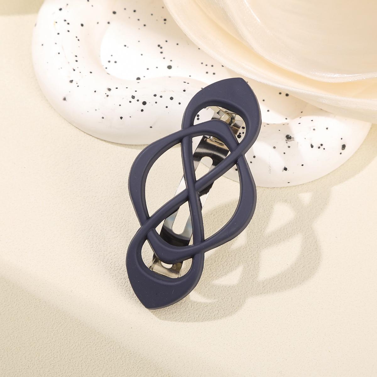 AWAYTR 4PCS Women's Elegant Simple 8-shaped Infinity Styling Holder Matte Claw Clips Spring Hair Barrettes Hair Accessories for Girls AWAYTR 4PCS Women's Elegant Simple 8-shaped Infinity Styling Holder Matte Claw Clips Spring Hair Barrettes Hair Accessories for Girls