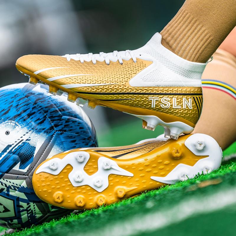 Men's High Top Turf Football Boots, Professional Outdoor Anti-skid Breathable Lace Up TF Soccer Cleats For Summer Rainy Day Training Outdoor Competition soccer shoes soccer boots shoes soccer