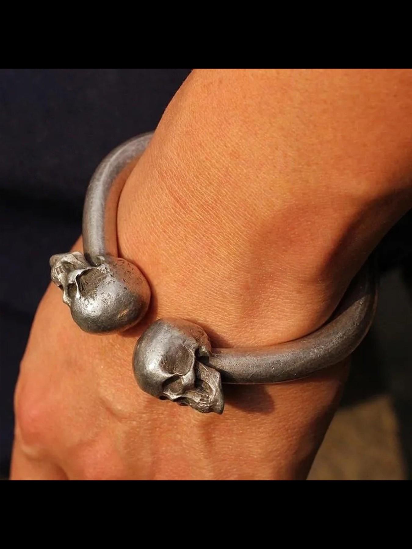 Skull Bone Bracelet, Unique Cool Style, High-End Look, Masculine Ring for Men, Bold Accessory, Fashion Jewelry