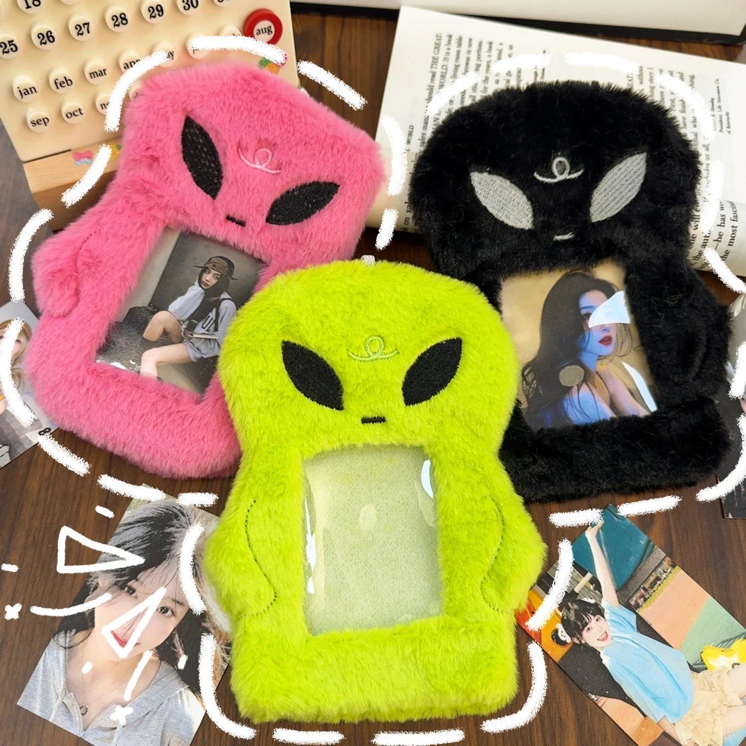Cartoon Alien Plush Photocard Sleeve - 3in/13*18cm Small Size Anti-Scratch Anti-Lost Accessory for Kpop Idol Fans, Fits Small Cards, Stickers, Postcards, Everyday Use Wearable Electronics Accessory