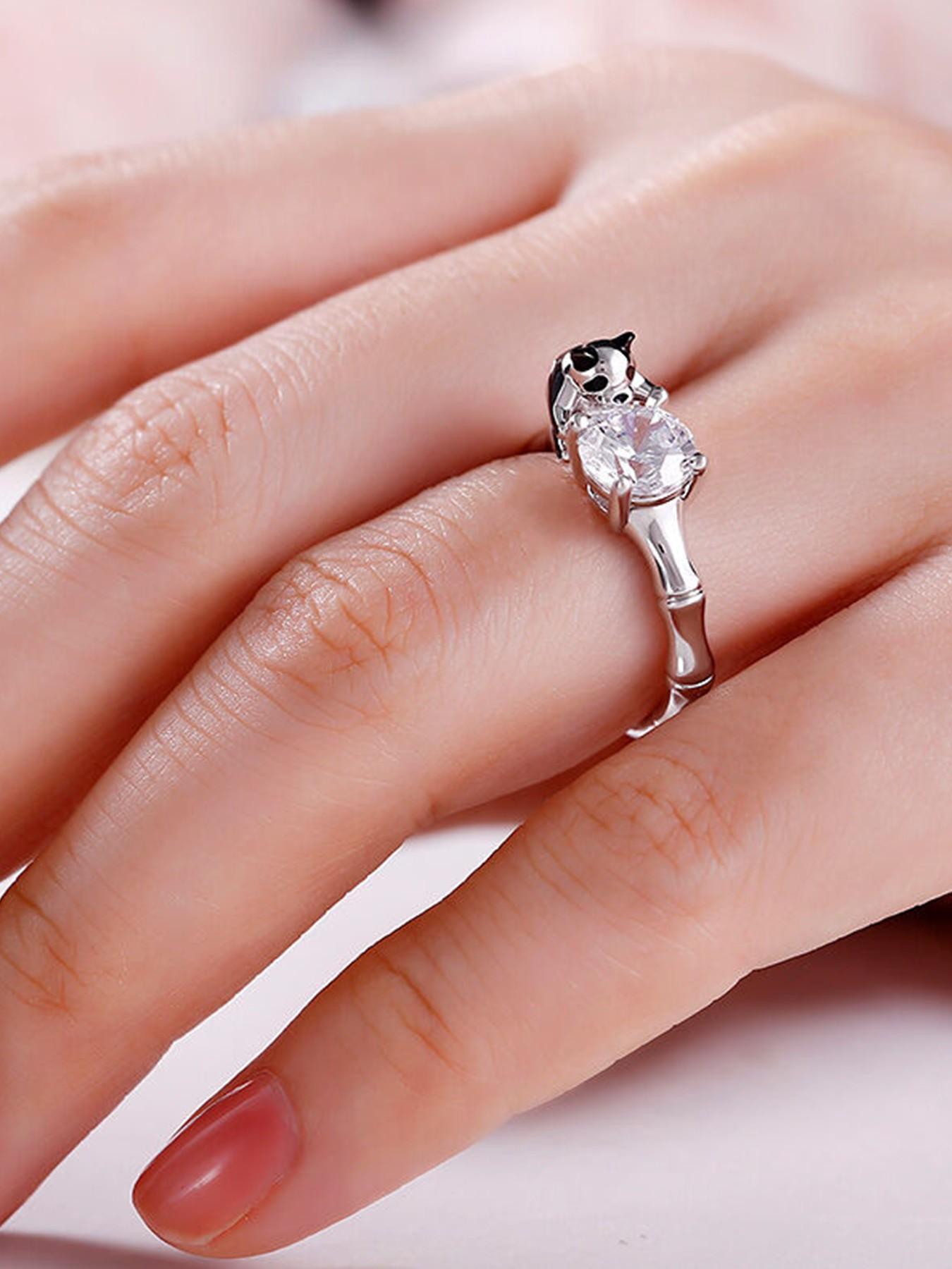 Adjustable Cute Panda Ring with 1 Carat Zircon, Color-Plated Creative Women's Jewelry, Luxury Gift for Valentine's Day, Birthday, Best Friend