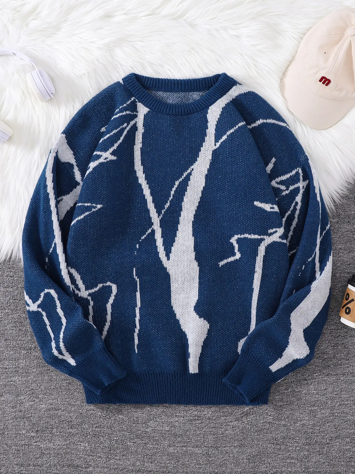 Men's Streetwear Graffiti Pattern Sweater, Casual Fitted Fall Clothing, High-Quality Soft Pullover, Unisex Round Neck Top