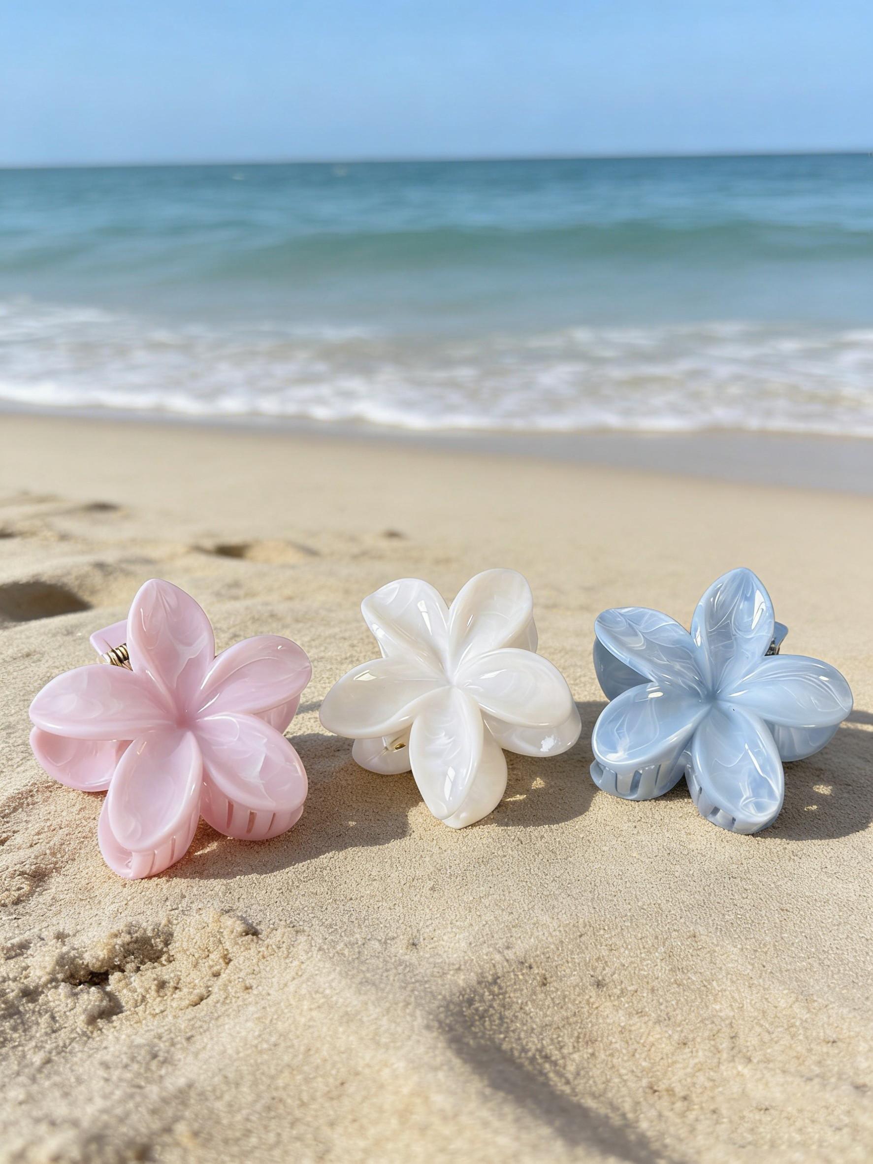 Elegant Floral Hair Clip for Women, Perfect for Bun Hairstyles and Casual Looks, Autumn Wavy Hair Accessory, Stylish and Versatile Design