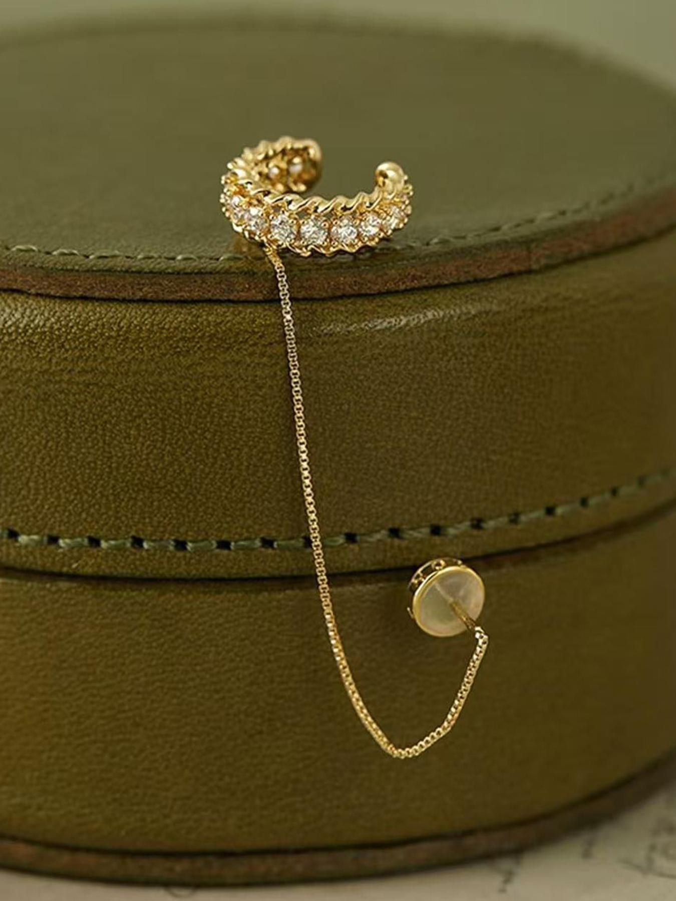 Huggie earrings for women 14k Dainty Gold Earrings Tassel Chain Drop Dangle Small Hoop Earrings Stud earrings for Women Teen Cubic Zirconia Sparkling Earrings Clip Womens earrings