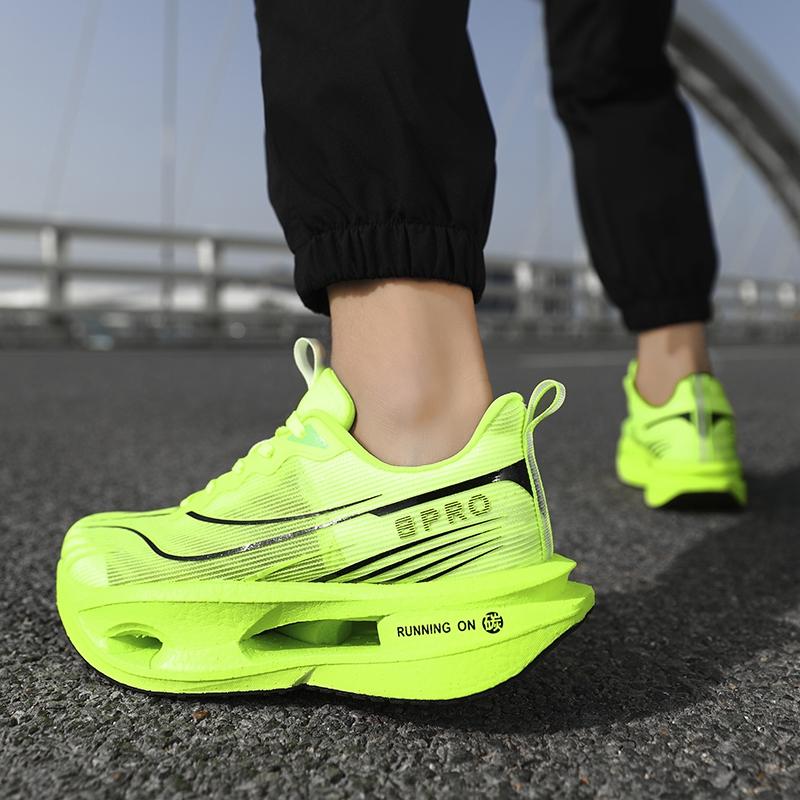 High-End Carbon Plate Cushioning Sneakers | Unisex Walking Running Sneakers Breathable Soft Anti-Slip Wear-Resistant 35-45