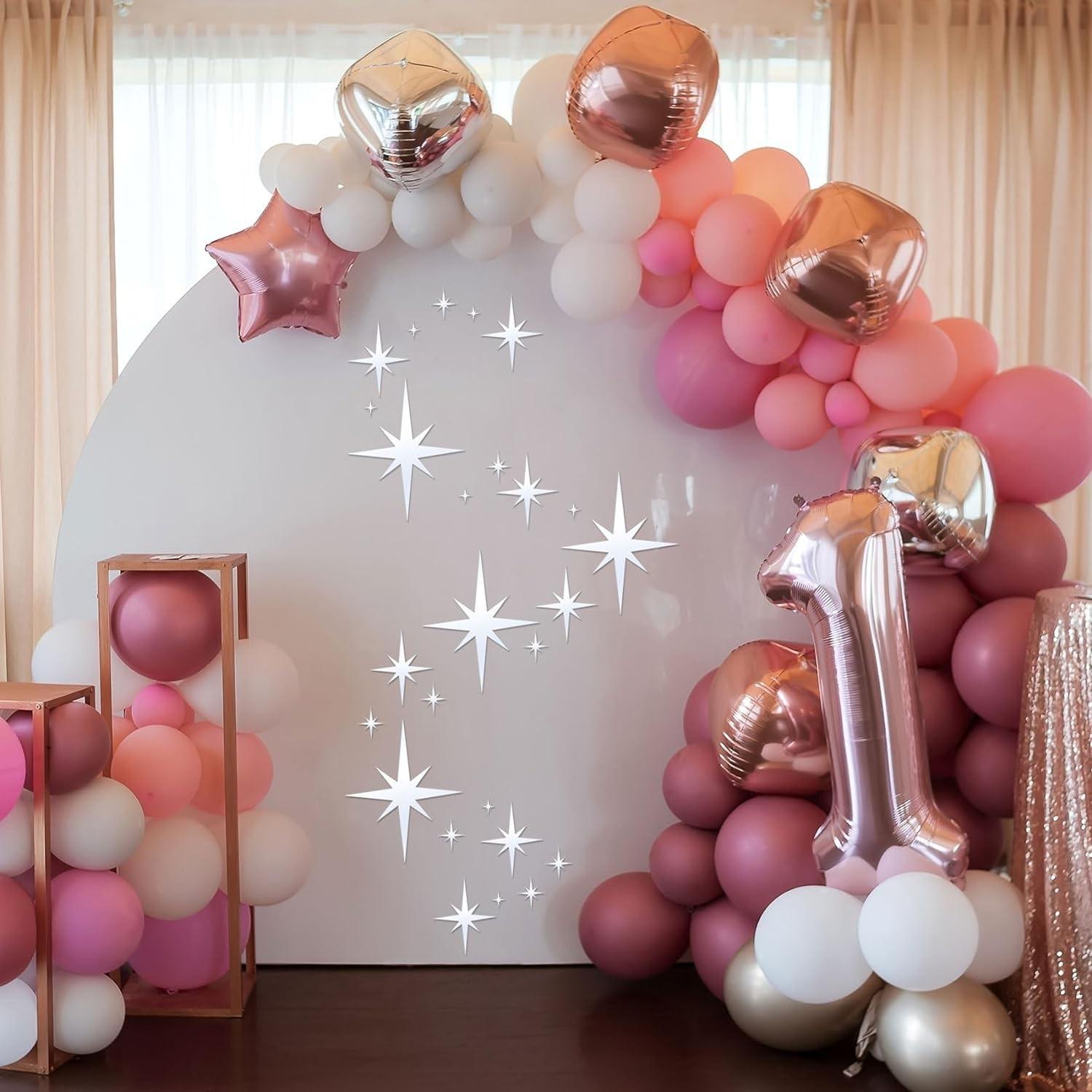 82 Piece 3D Acrylic Star Mirror Wall Stickers, Detachable Self-Adhesive Decorative Decals, Ceiling Bedroom Living Room Girl's Room, /silver Color