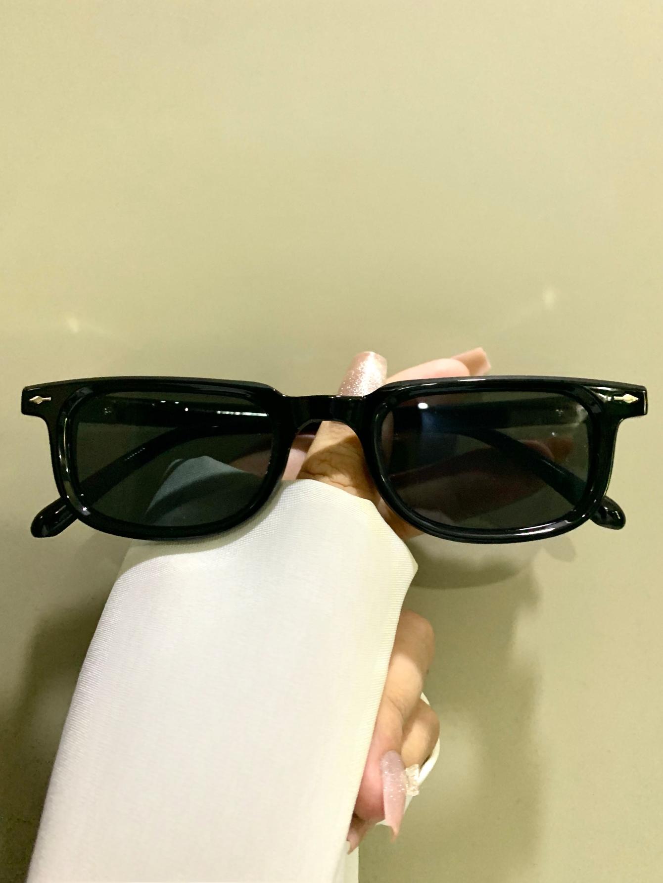 Rectangular Narrow Frame Glasses, Retro Fashion Trend Decorative Eyeglasses for Men and Women, Novelty Metal Hinges