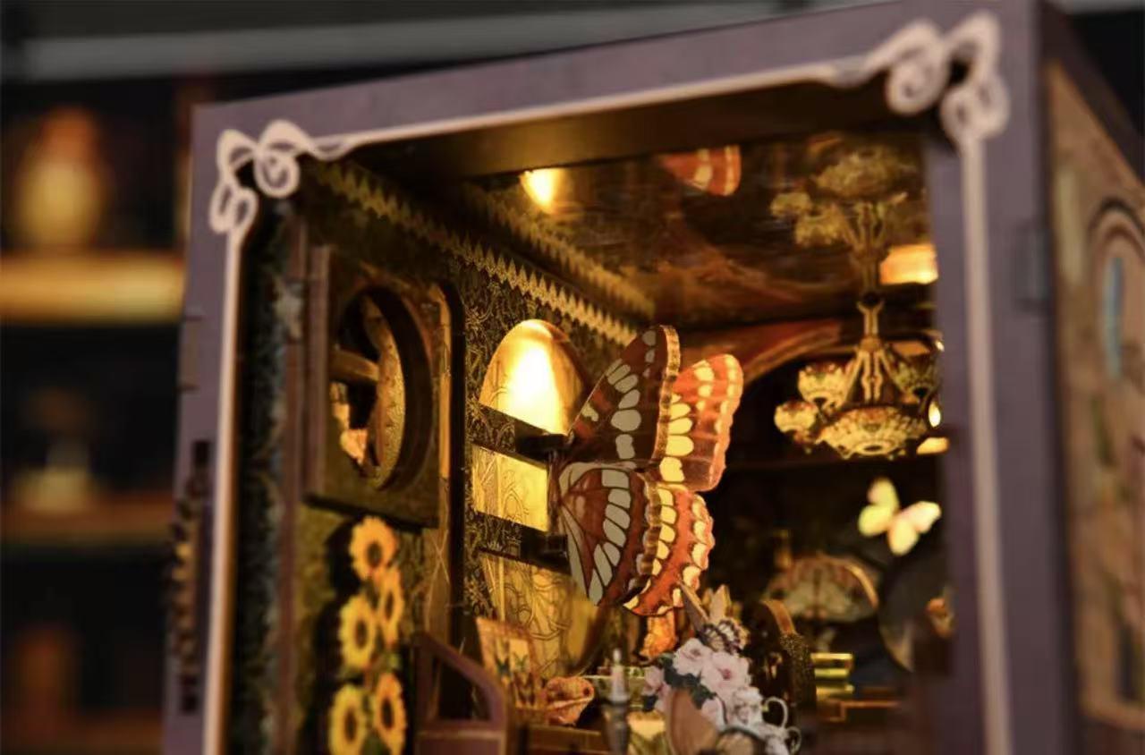 DIY Book Nook Kit 3D Wooden Puzzle Miniature Toy House Book Corner Kit Bookshelf Block Bookshelf Insert Decoration With LED Lights and Glue Suitable for Adults and Teens (Butterfly Collection Room)