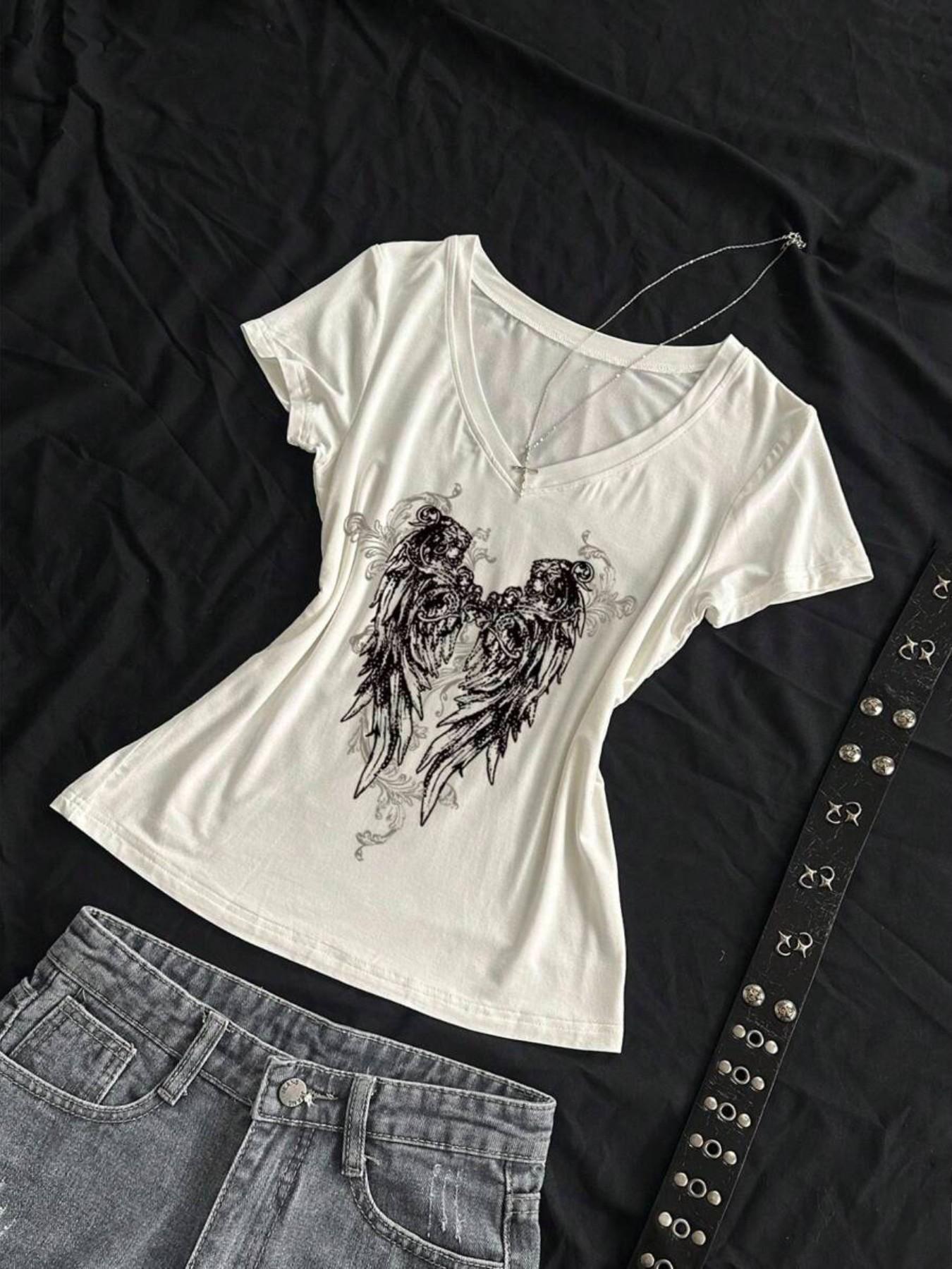 TikTok Viral 2026 Women's Gothic Angel Wings Graphic V-Neck T-Shirt，Y2K Grunge Aesthetic Short Sleeve Slim Fit Tee，Daily Wear - Trendy Dark Academia Punk Top for Teen Girls & Young Women，2026 Alternative Fashion Summer Outfit
