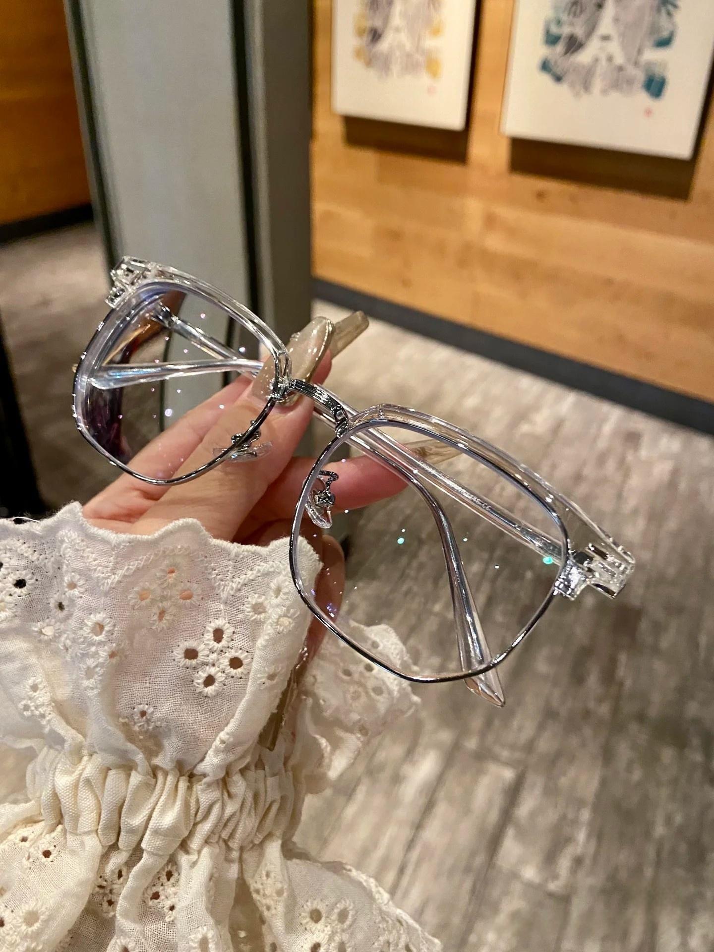 Frozen Series Blue Light Blocking Glasses Retro Clear View for Eye Protection Computer Vision Glasses Men Women Computer Gaming Glasses Rectangle TR90 Frame Anti Eyestrain UV 400 Stylish Lentes Classic Summer Eyewear - Eyeglasses Set