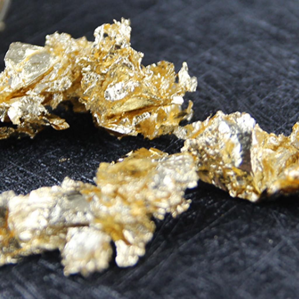 Multipurpose Gold Leaf Foil Sheets Perfect for Baking Pastry Decor and Daily Beauty Mask Care