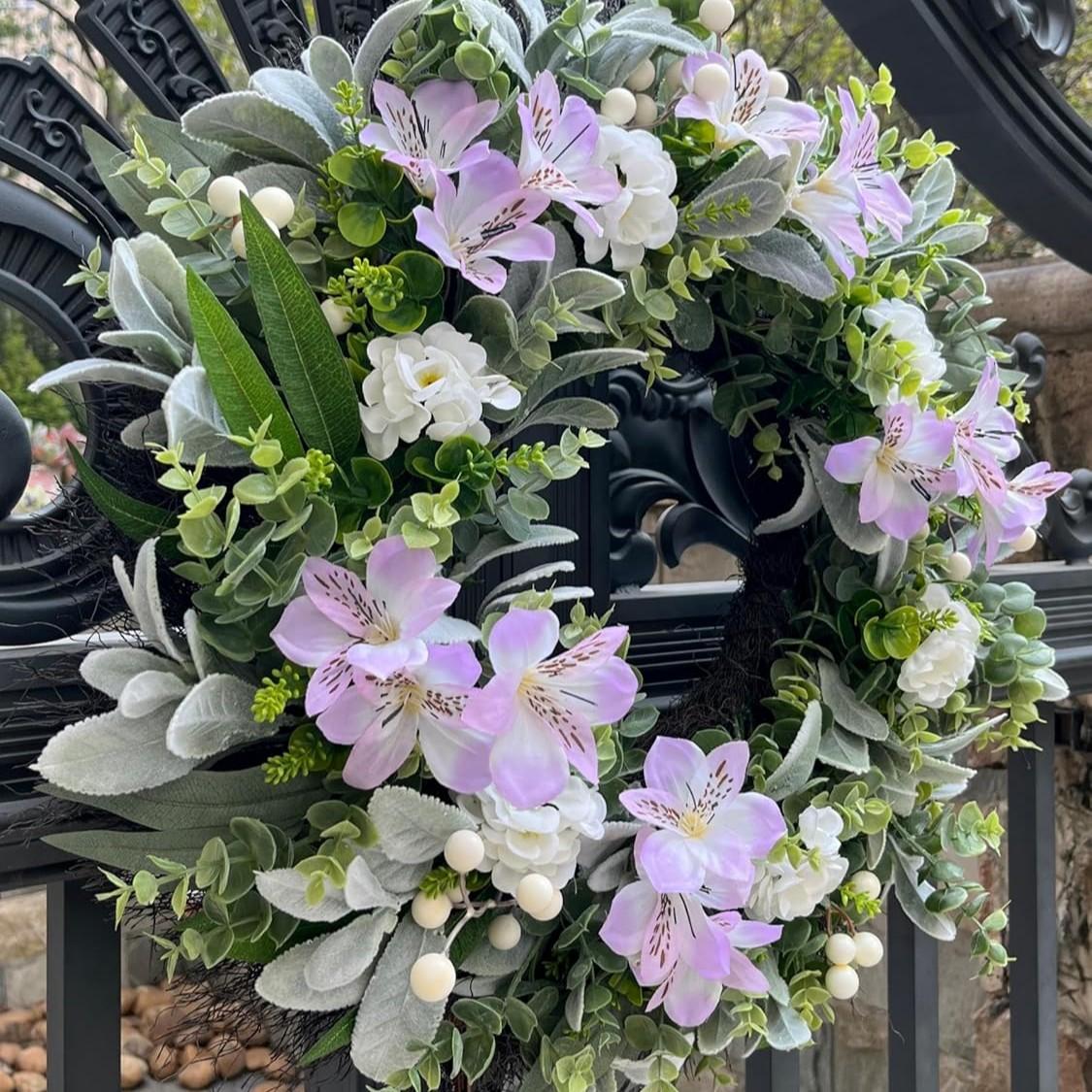 Front Door Wreath, Eucalyptus Leaf Wreath with Flowers and Berries, All-Season Greenery, Farmhouse Home Decor, Indoor Outdoor