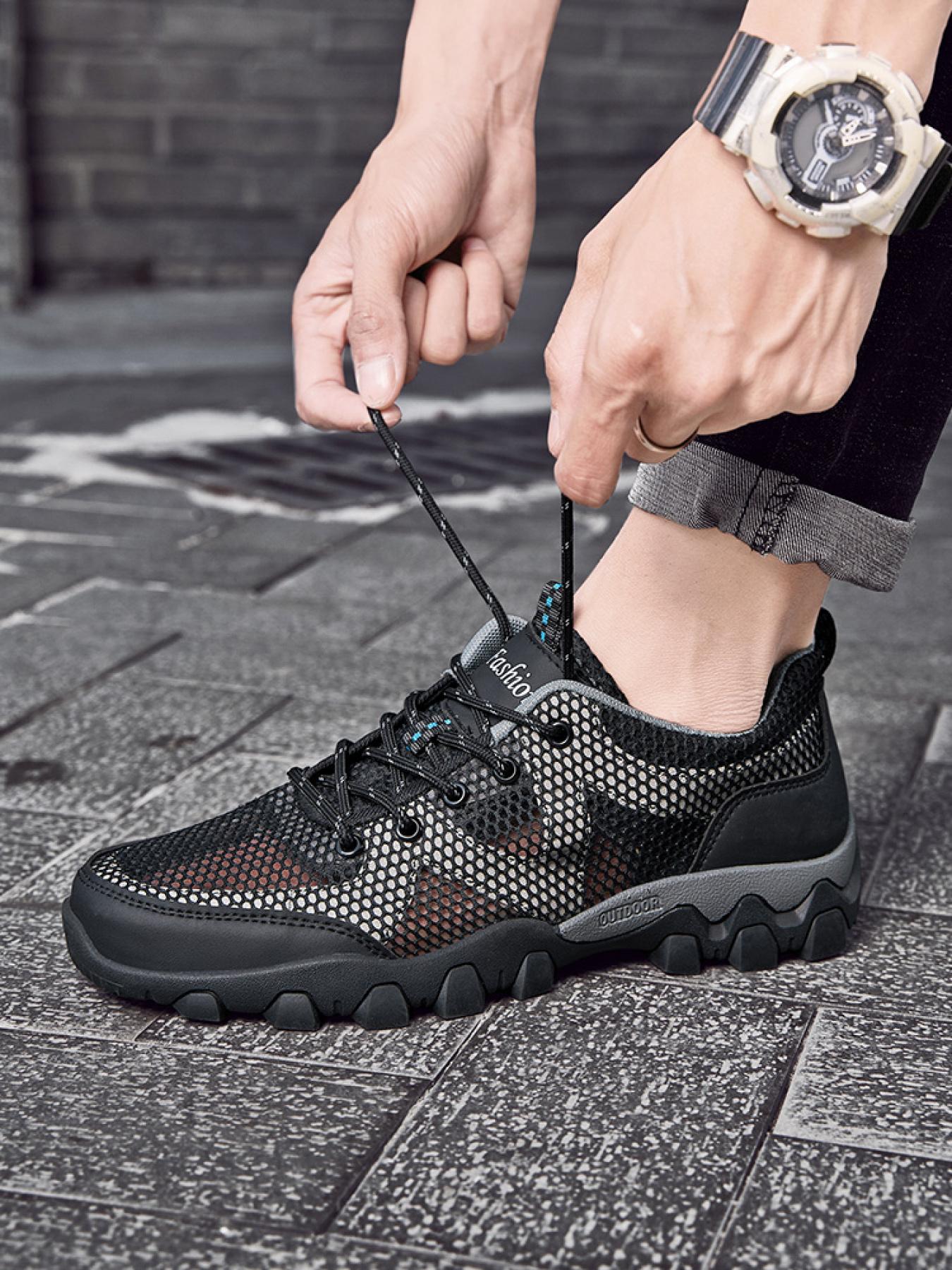 Men's Solid Color Mesh Breathable Outdoor Hiking Shoes Lace-up Closed-toe Trekking Shoes Non-slip Wear-resistant Casual Sneakers