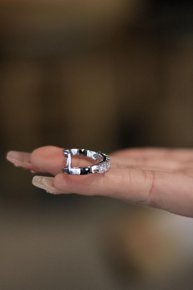 【#269】1.2Carat Irregular Cocktail All Synthetic Moissanite Band Ring in 925 Sterling Silver