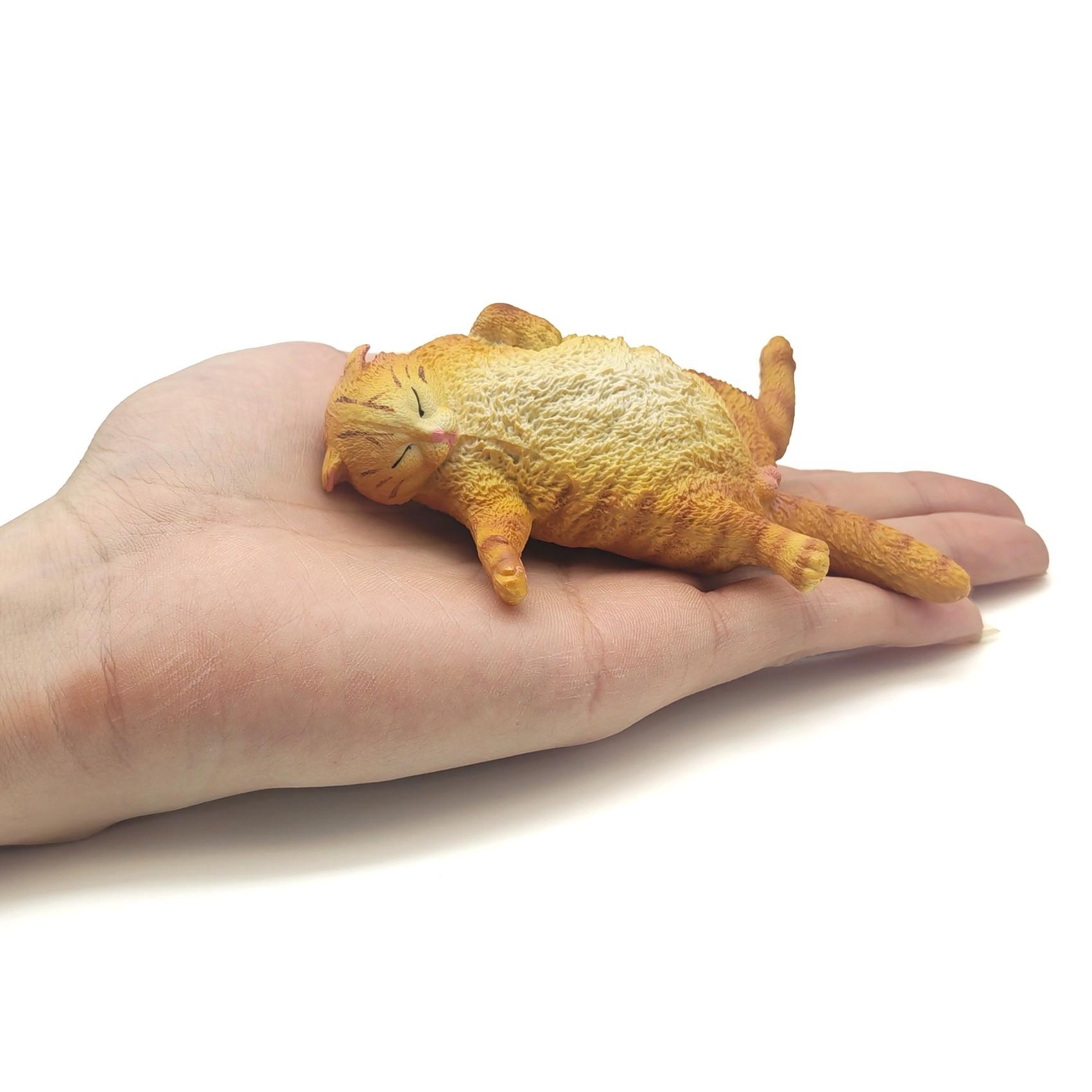 Simulated Cat Sleeping Pose Model, Sleep Position Cat Statue, Garden Decor, Office Placement, Desktop Decoration, Bonsai Ornament, Mini Animal Park Scene