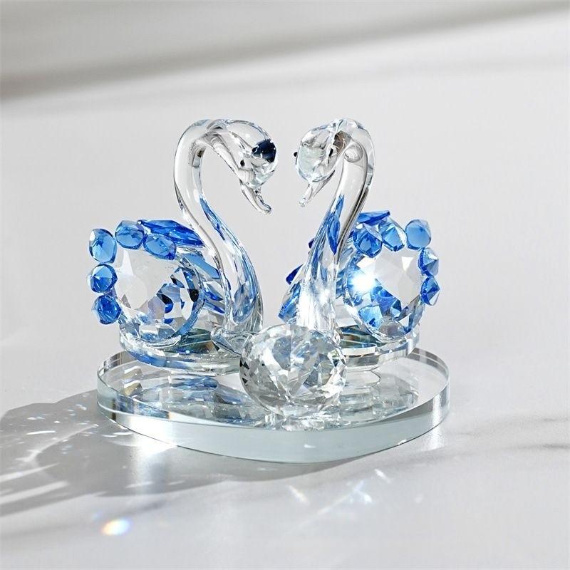 Elegant Crystal Swan Couple Statue Ornament, Perfect Gift for Christmas, Thanksgiving, Valentine's Day, Father's Day, Mother's Day, Living Room Decor