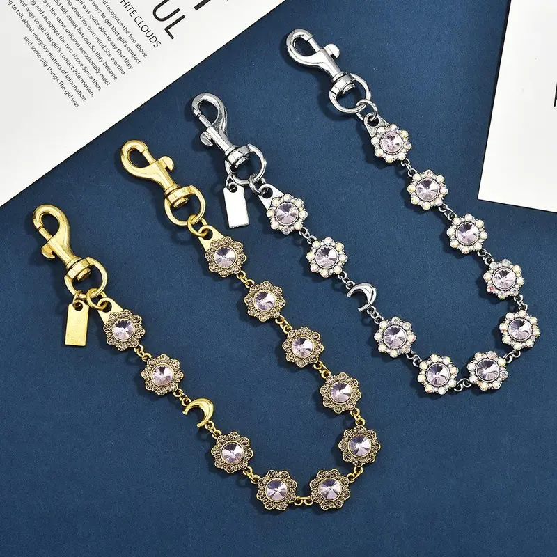 Vintage Bag Charm - Robust Silver-Toned Chain Link Extender for Women's Handbags, Adults' Everyday Accessories, Handbag Ext., All Seasons Decor for Purses & Wallets