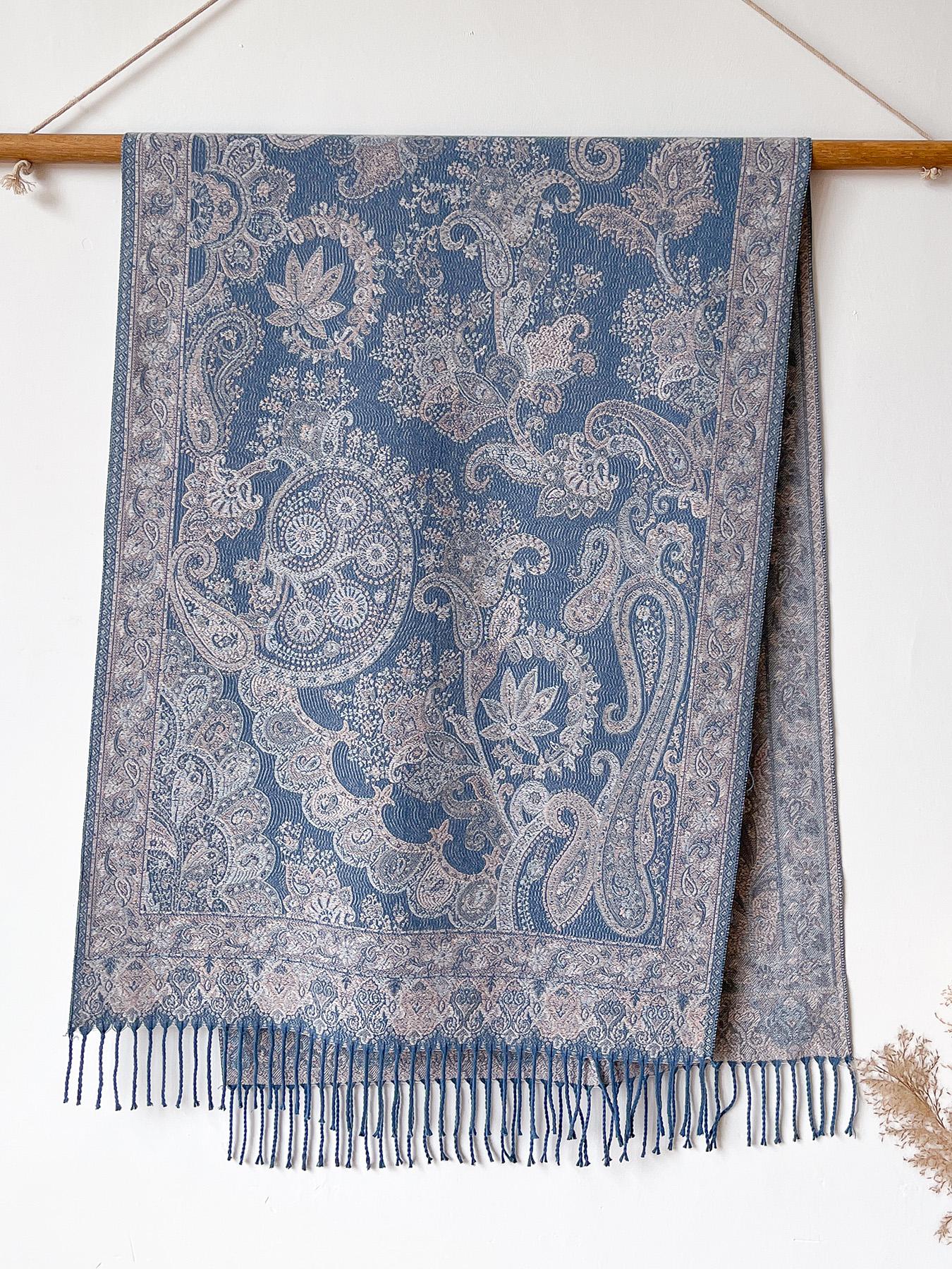 Women's Boho Style Paisley Print Scarf, Fall Winter Woven Fabric, Fitted Design, Soft Warm Accessory for Daily Wear & Modern Fashion