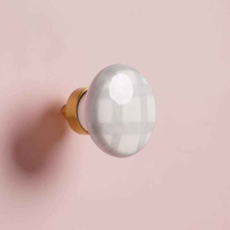 2 Pcs Brass & Ceramic Hand-Painted Grid Pull Handles, Vintage Style Knobs for Wardrobe/cabinet/drawer/Doorknob, 5 Colors, Anti-Oxidation Screws Included