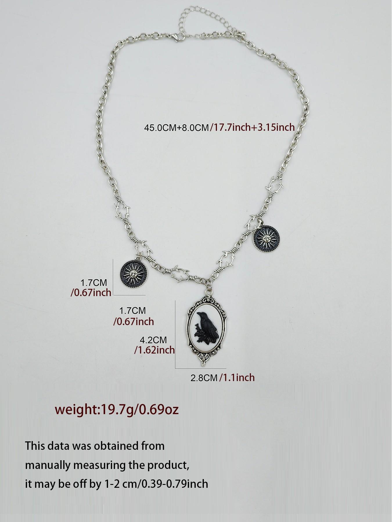 Vintage Relief Necklace, Unique Ethnic Style Flower Crow Gothic Pendant, Casual Zinc Alloy Chain, All Seasons Jewelry