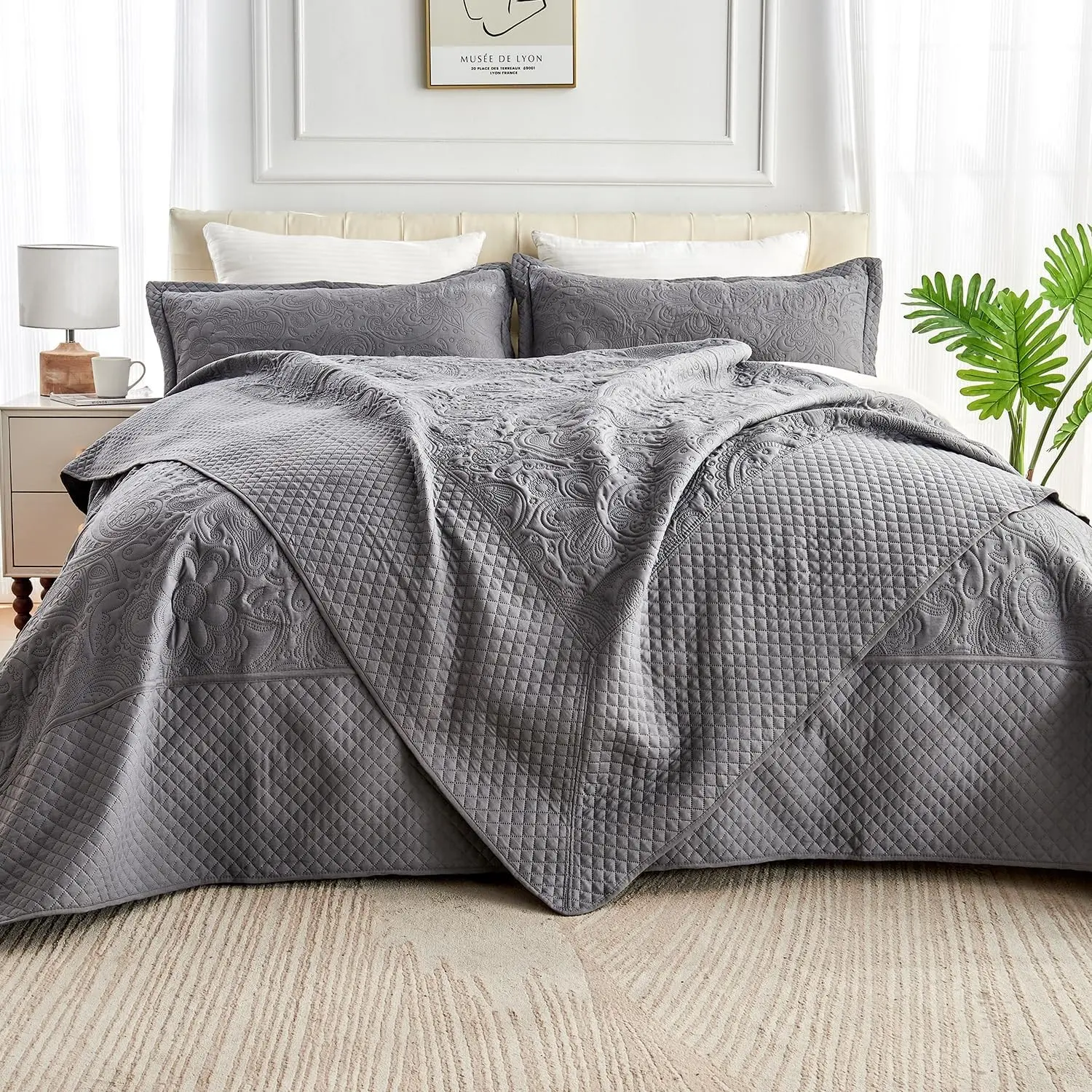 Oversized King Quilts 132x120, California King Bedspreads with 2 Pillow Shams, Ultrasonic Quilting Floral Pattern Soft Microfiber Lightweight Extra Large King Bedspread, Dark Grey